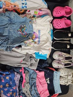 Bag of toddler 3t & 4t clothes & shoes
