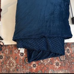 Amazon Basics Weighted Blanket 60 X 80” Navy Blue