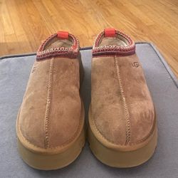 UGG