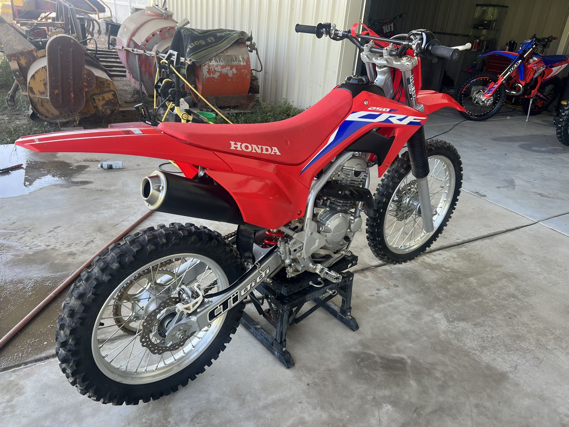 2023 Honda 250