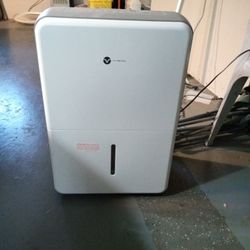 Dehumidifier 