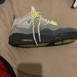 Jordan 4’s