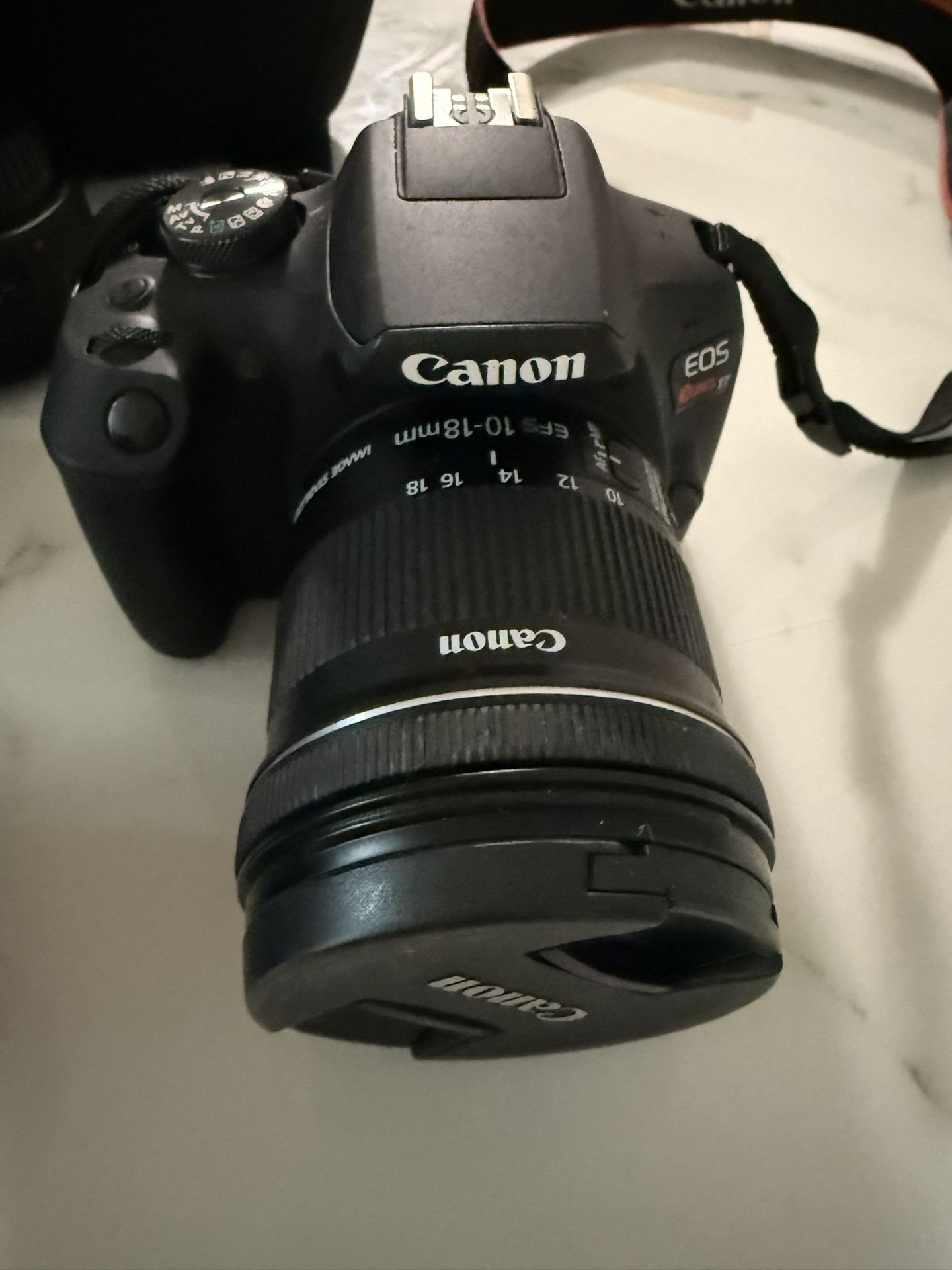Canon Rebel T7