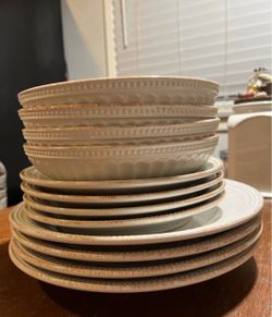 Lenox Stoneware Dinnerware Set Plates and Bowls