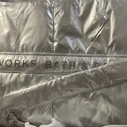 Bath & Body Works Silver Puffer Tote Bag … Brand New with Tags