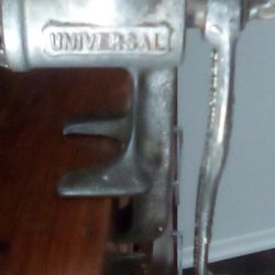 UNIVERSAL brand Vintage Meat Grinder