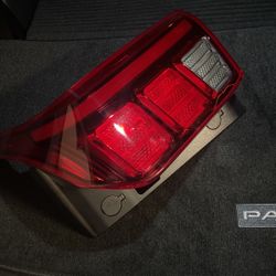 Hyundai Palisade  Right Side Tail Light 