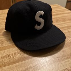 Black Supreme Cap