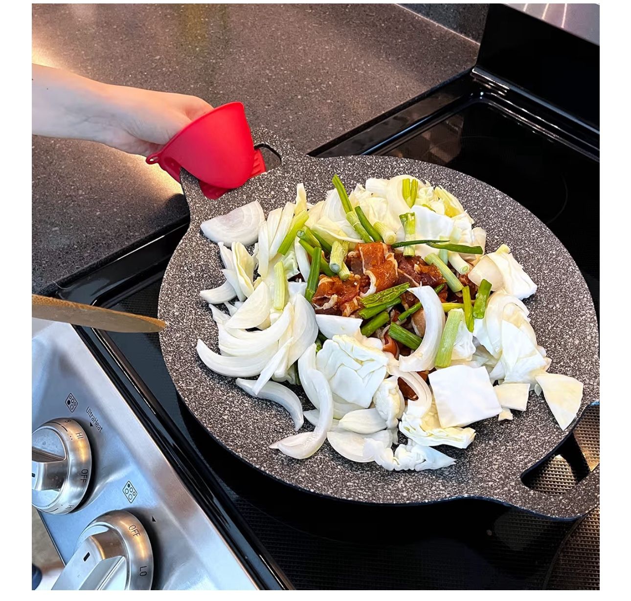 Korean Style BBQ Grill Pan for Stove Top, Camping and IH, 13" Round Griddle With Double Bottom, Non-stick Coating Frying Pan