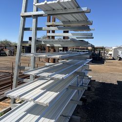 R panel metal roofing