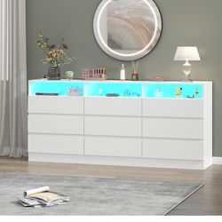 White dresser light up 9 drawers