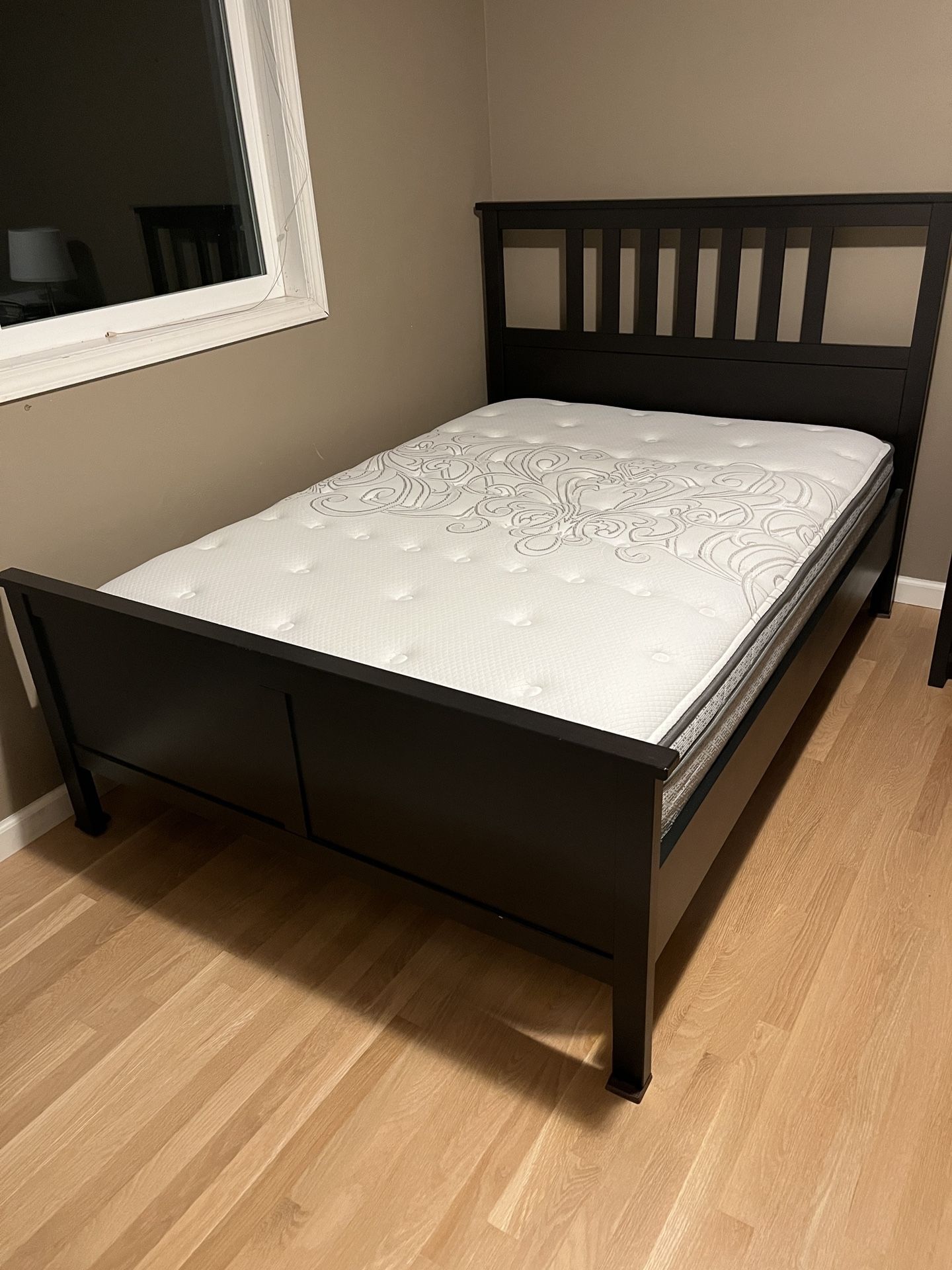 Bed With Frame And Mattress