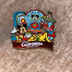 2011 Disney Toy Story Midway Mania Pin (Mickey & Pluto)