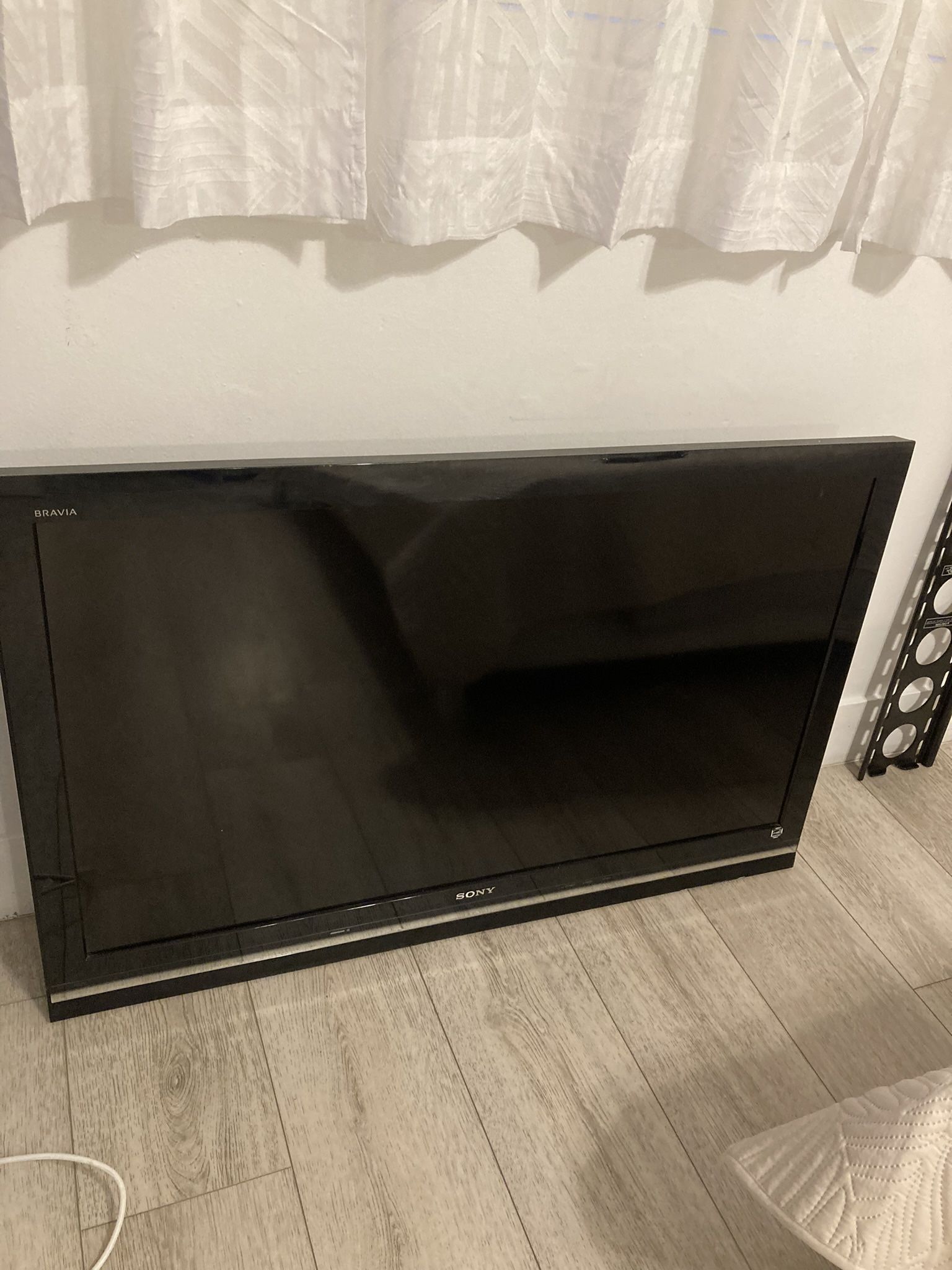 Sony 45 Inch TV In Really Good Condition