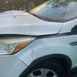 Car For Sale Parts Only 2014 Ford Escape Title Clear  Price Negetoabke 