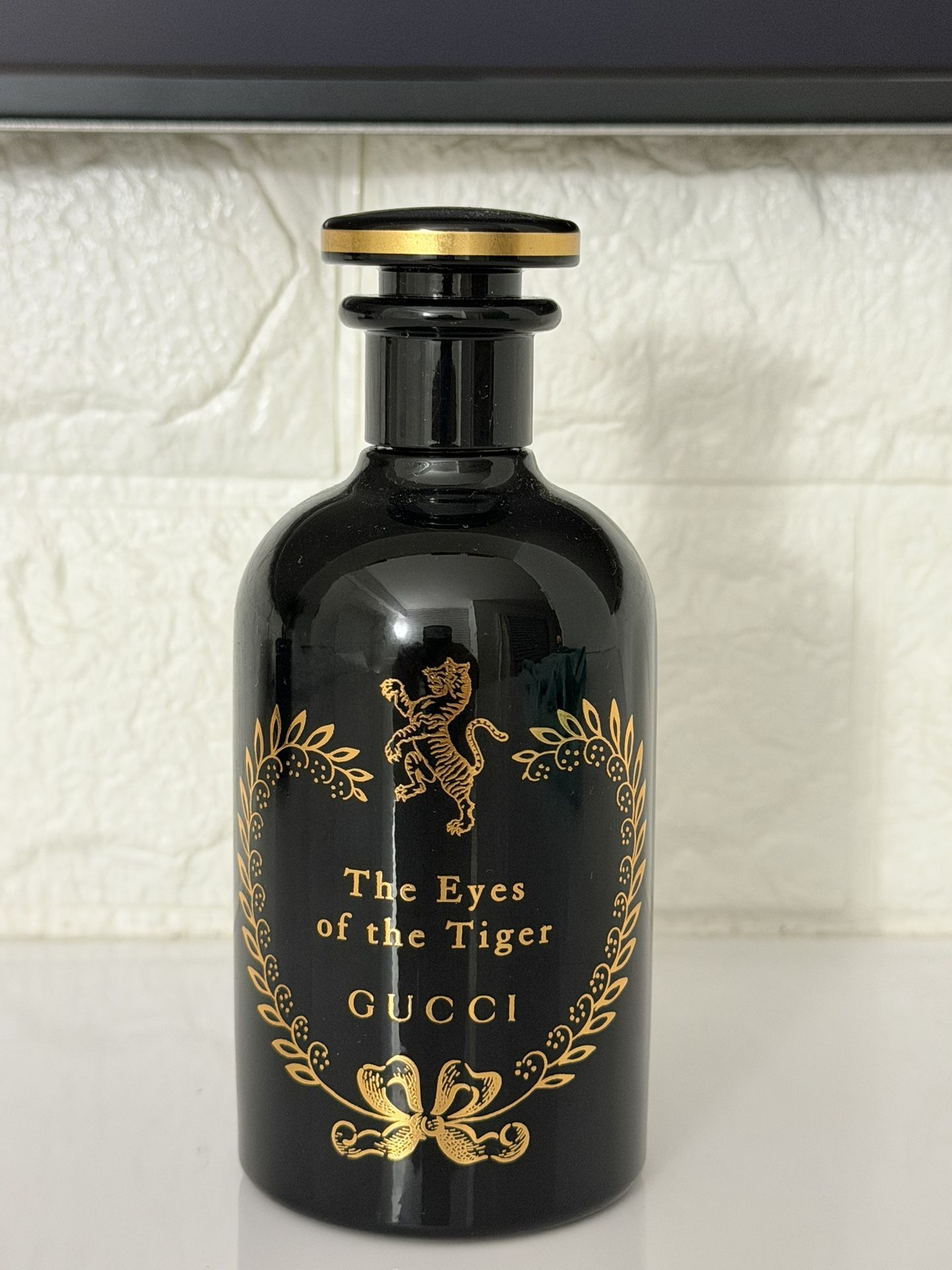 Gucci The Alchemist's Garden The Eyes of the Tiger Eau de Parfum 3.3 Oz 100 ML