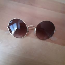 Women's Round Ray-Ban Sunglasses