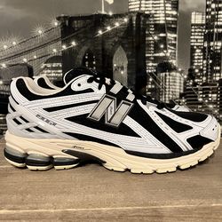 New Balance 1906r Size 9.5 $70