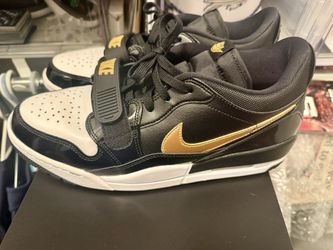 $39 OBO Nike Air Max Sz 11.5