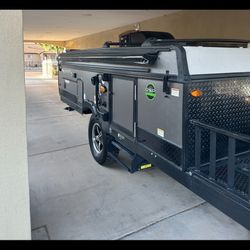 2021 Rockwood 232esp Toy Hauler Pop Up Camper