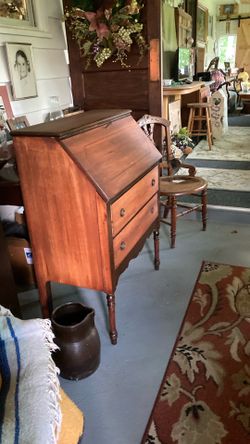 Secretary desk,