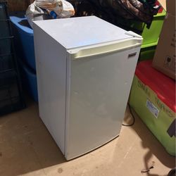 Small Standalone Freezer