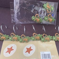 12 Monkey/Leaf Shower Hooks
