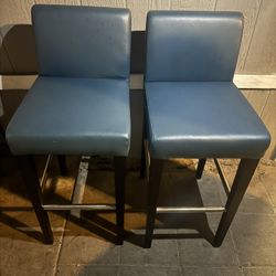2 High Bar Stools 