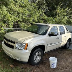 Chevy Avalanche 2009