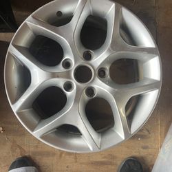 OEM 18” Chrysler Pacifica Wheel Rim 2017-2020 – 18x7.5 Silver 5-Spoke 