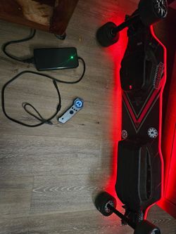 Backfire Electric Skateboard with Remote and Charger
