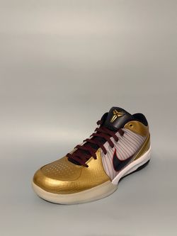 Kobe 4 “Gold Medal” Size 9.5M