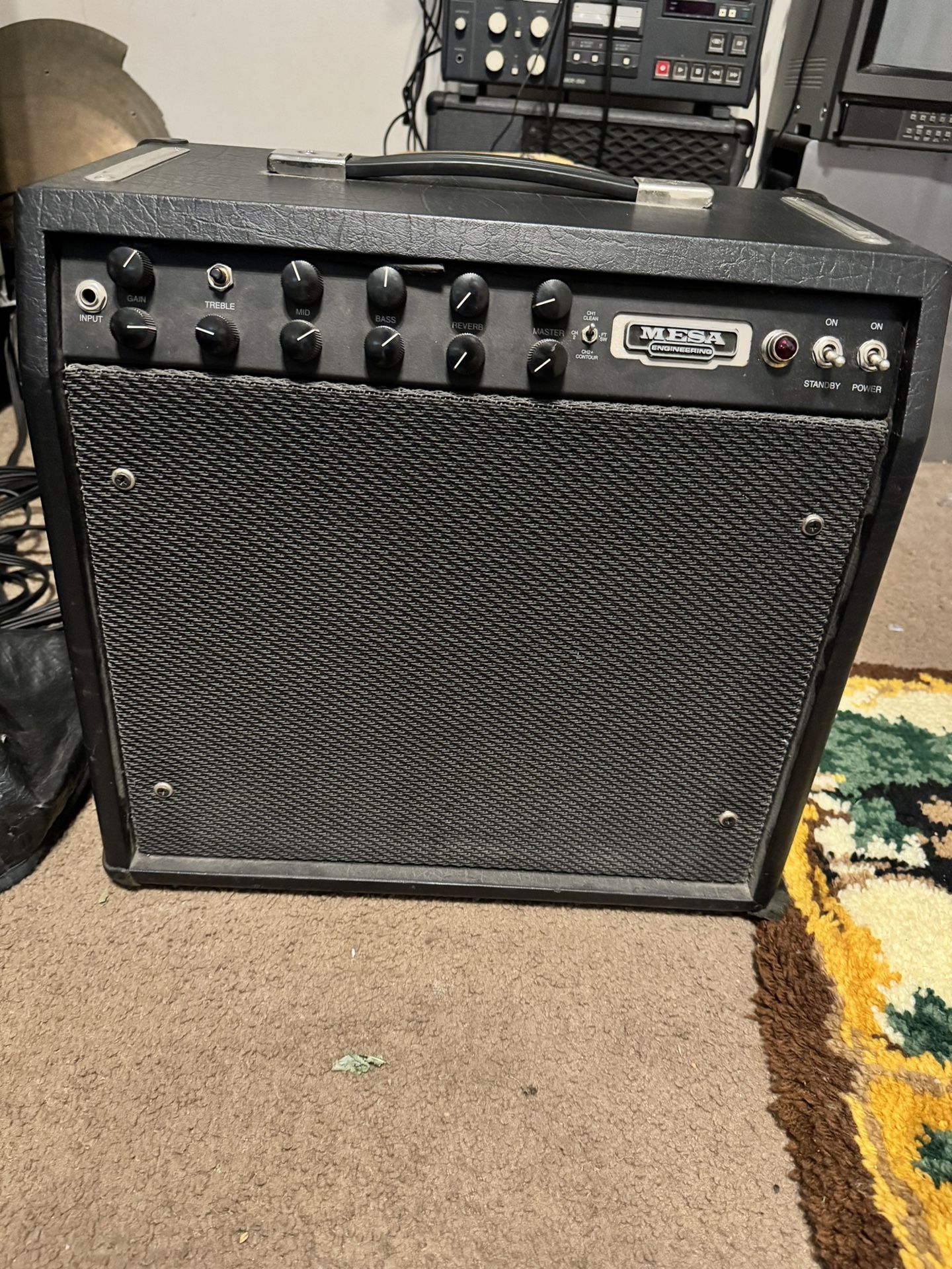 Mesa Engineering F50 guitar amplifier