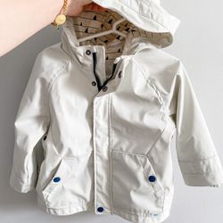 EXCELLENT USED CONDITION- Zara Boys ICE WHITE RUBBERIZED RAINCOAT (12-18months)