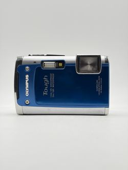 Vintage Olympus Tough Digital Camera Digi Cam Waterproof Shockproof