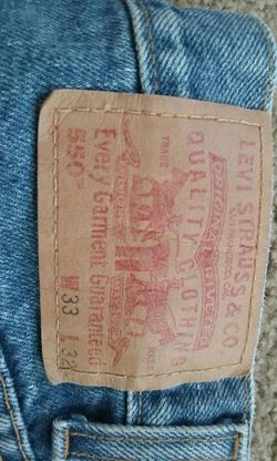 Mens LEVI'S relaxed fit 550