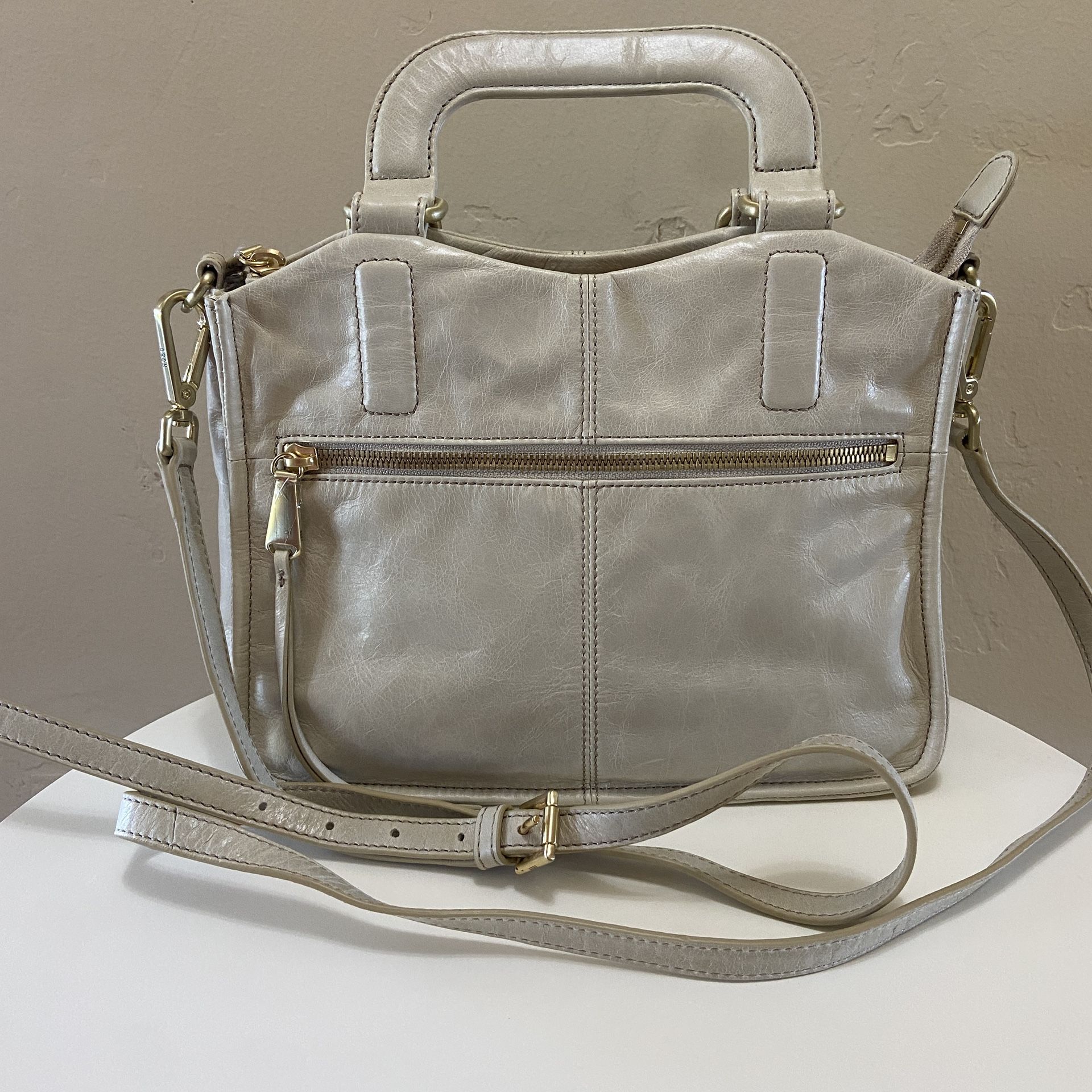 HOBO Women’s Handbag/ Purse