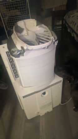 Toshiba mobile type air conditioner