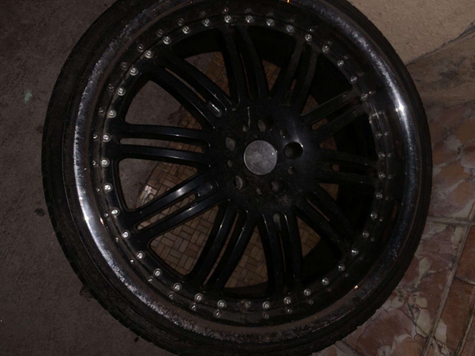 22s kmcs. only 3 rims