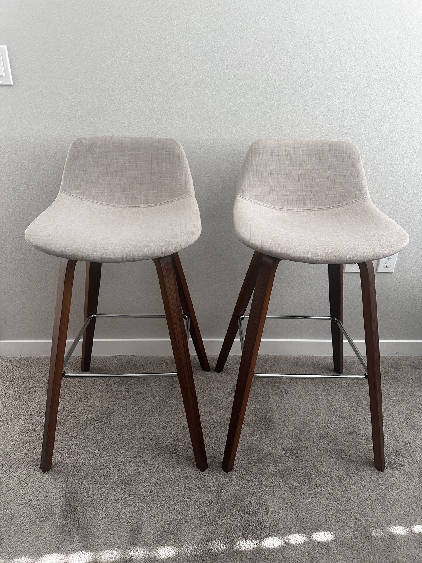 Bar Stools 2-4 