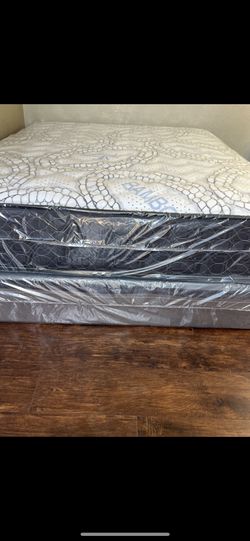 Queen Size Mattress
