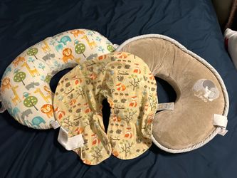 Boppy pillows (2 plus extra pillow case)