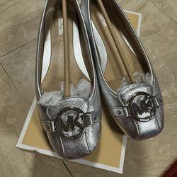 MK ballerina Flats 