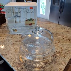 Glas Cake stand With Dome
