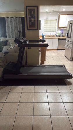 LifeFitness 9100HR