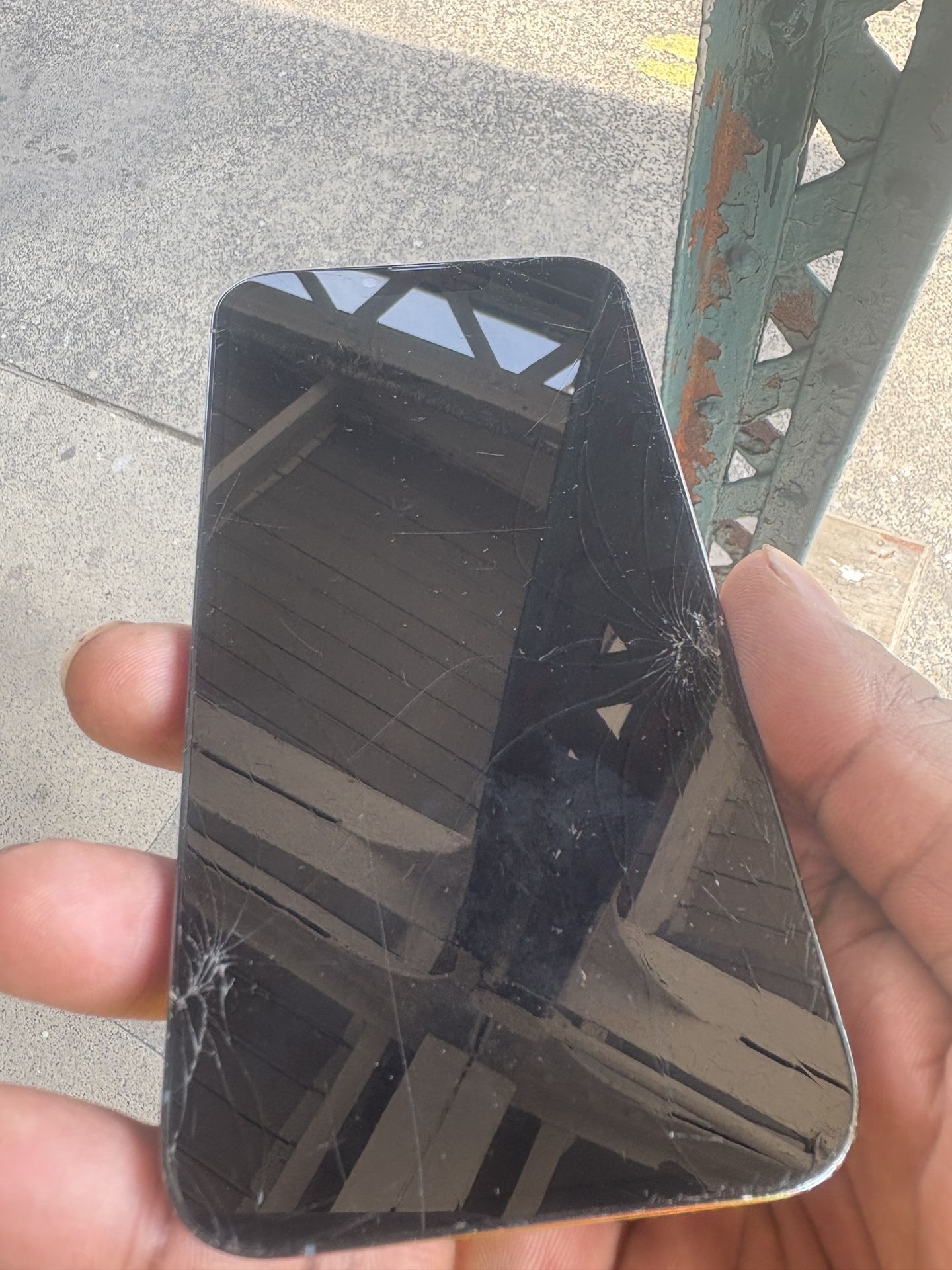 IPHONE 13 PRO MAX UNLOCKED