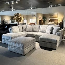 Light Grey 2pc Chaise Sectional Couch