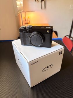Fujifilm X-E5 - Body Only -Black