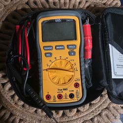 UEI True RMS 1000-Volt Digital Multi-Meter with Temperature