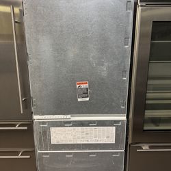 Sub Zero 36” Panel Ready Built In Refrigerator Bottom Freezer 